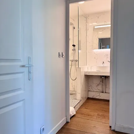 Fruitiers2 - Bright 3 Bedroom 15' Away From The Center Of Paris * Saint-Denis (Seine-Saint-Denis)
